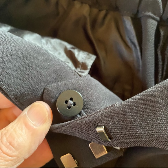 J Crew black crepe tapered pant EUC - Picture 11 of 11